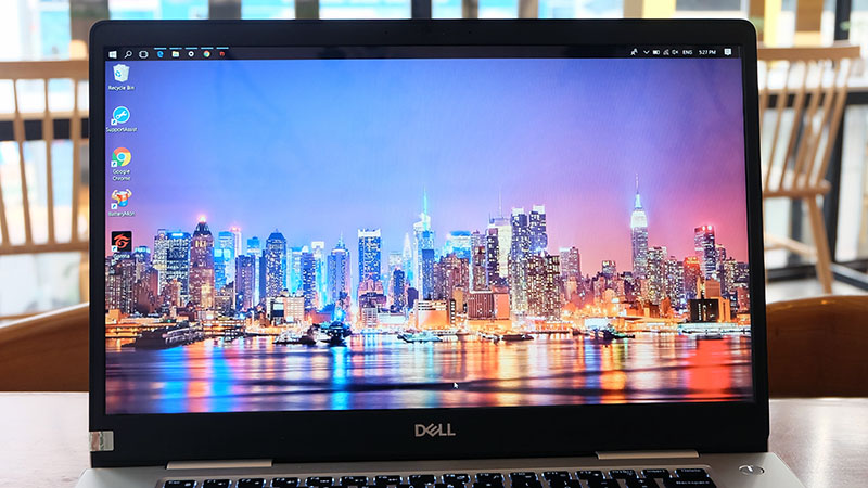 Laptop Dell Inspiron 7570 i5 8250U/4GB/256GB