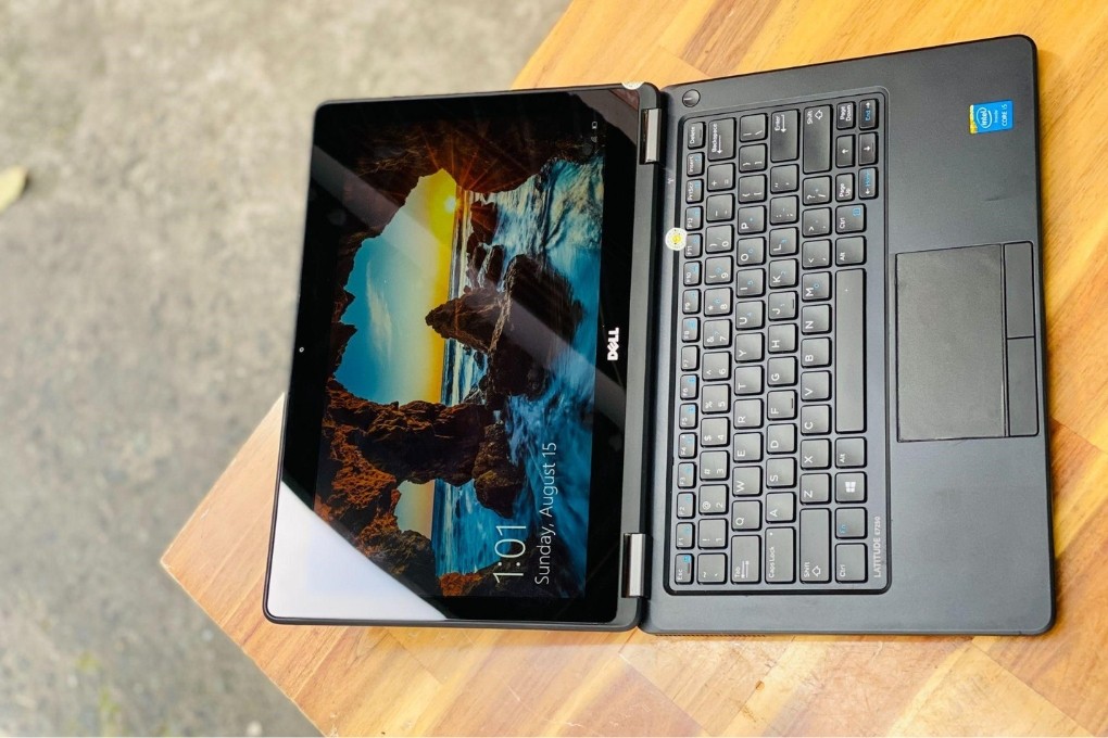 Laptop Dell Latitude E7250 i5 5300U/8GB/256GB